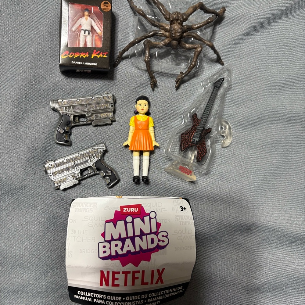 Mini Brands Netflix Collectibles Set